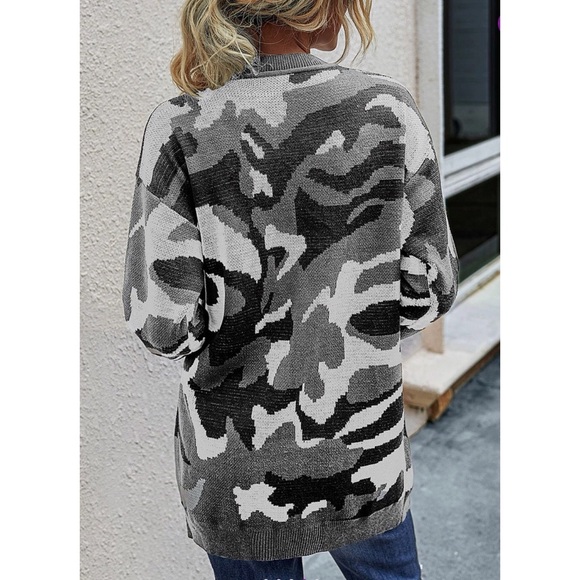 C.Cline Long Camo Button up Cardigan - Picture 4 of 5